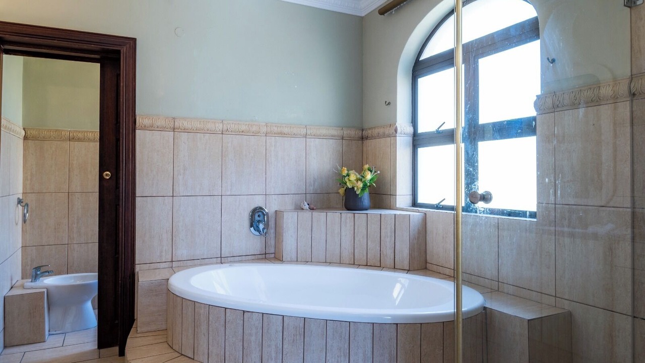 Photo of Bathroom in Sunset Beach