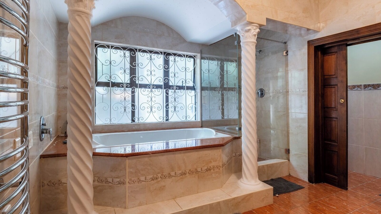 Photo of Bathroom in Sunset Beach
