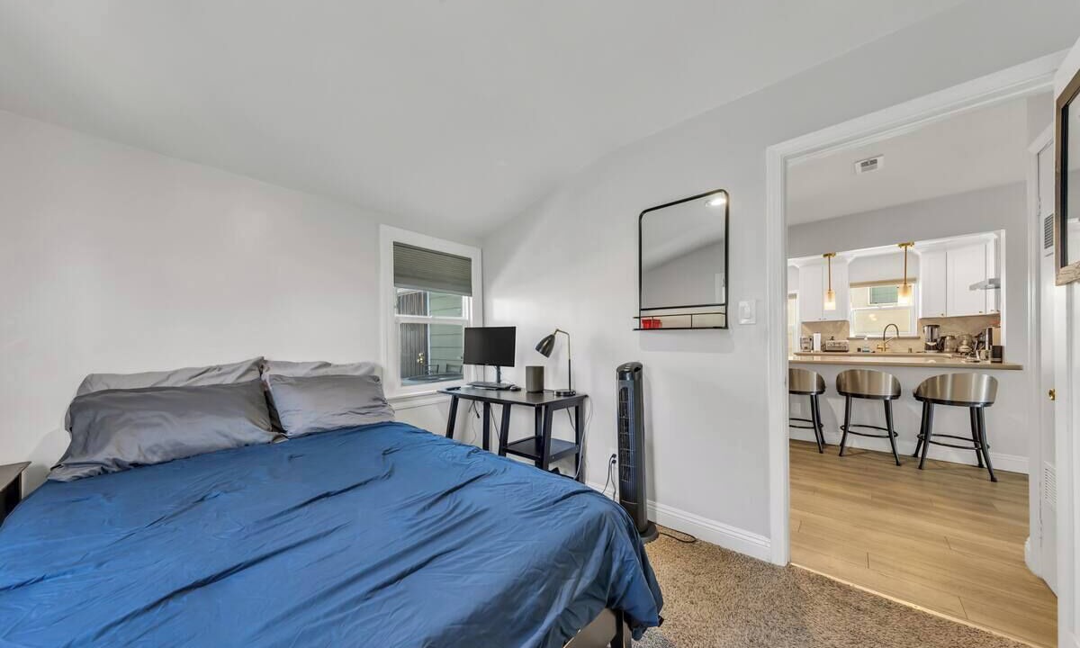 Photo of Bedroom in Land Park