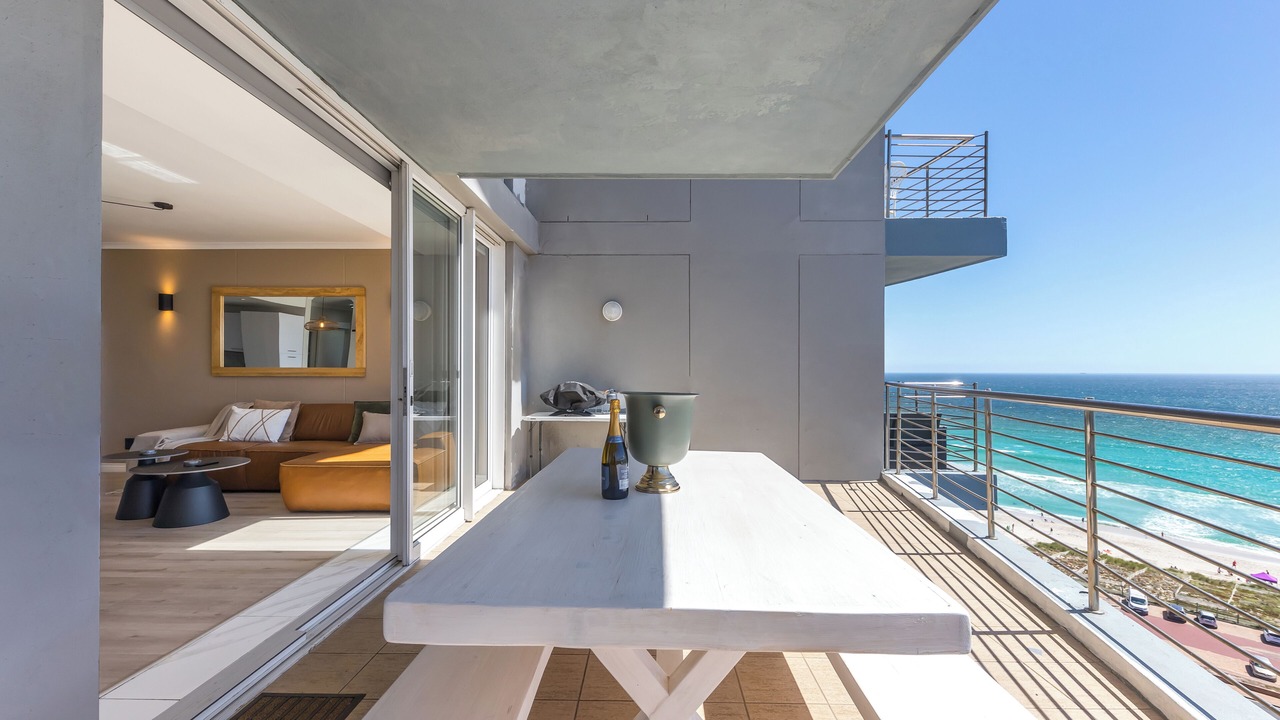 Photo of Outdoor in Bloubergstrand