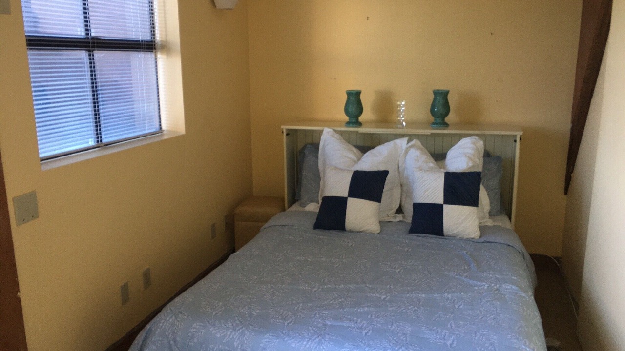 Photo of Bedroom in Marin City