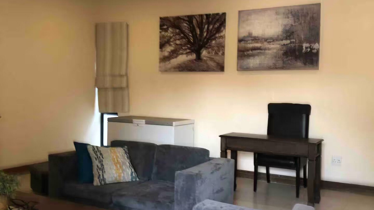 Photo of Livingroom in Greater Johannesburg Metropolitan Area