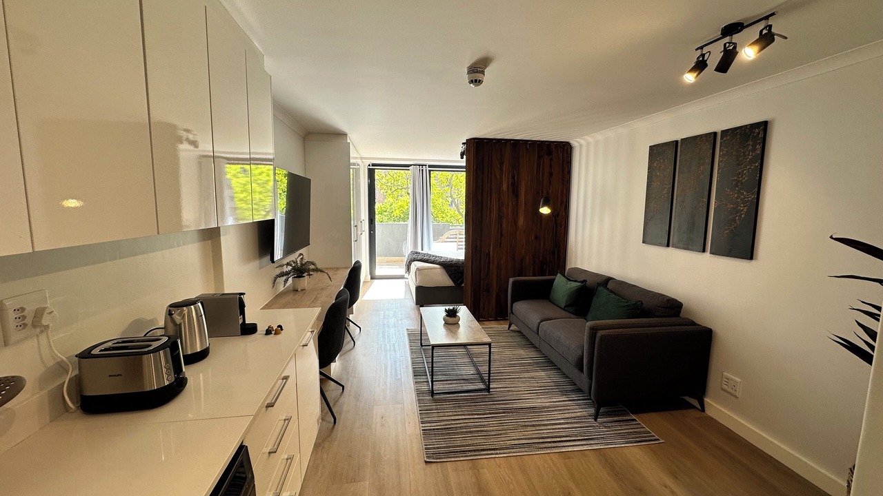 Photo of Livingroom in Claremont