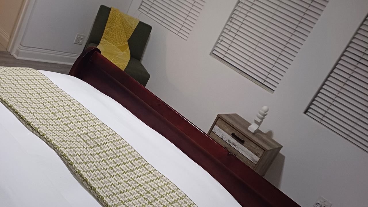 Photo of Bedroom in Berea
