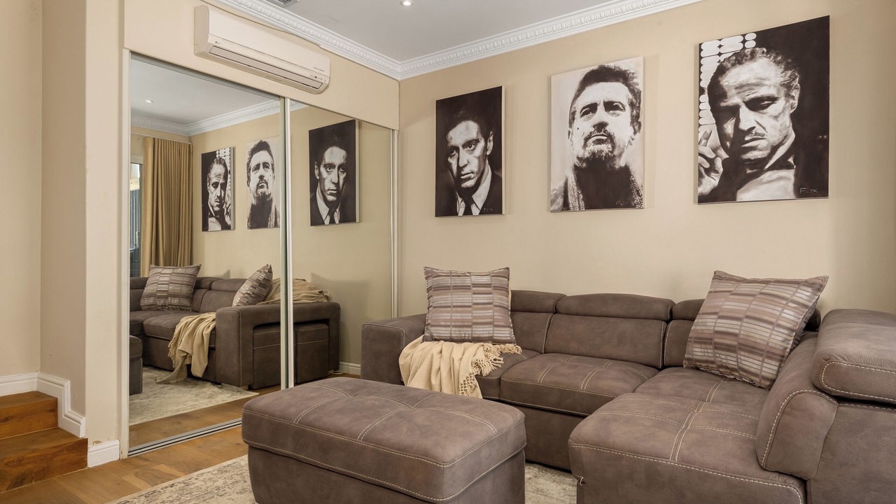 Photo of Livingroom in Mouille Point