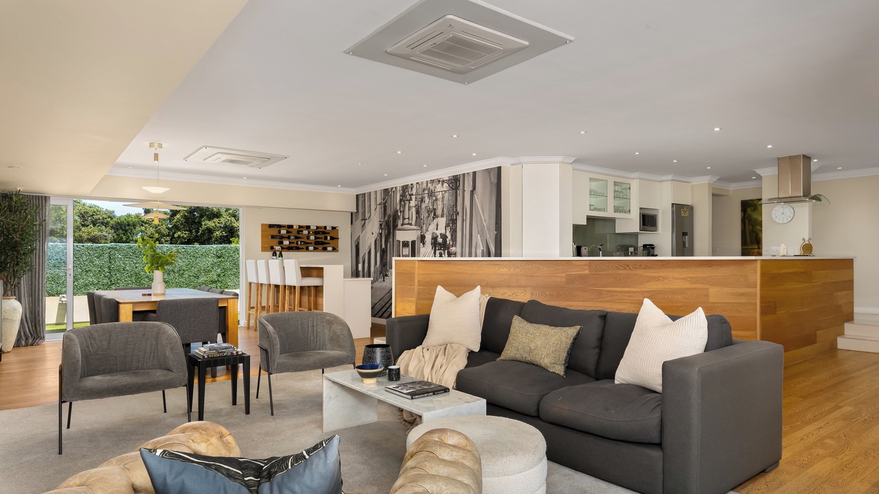 Photo of Livingroom in Mouille Point