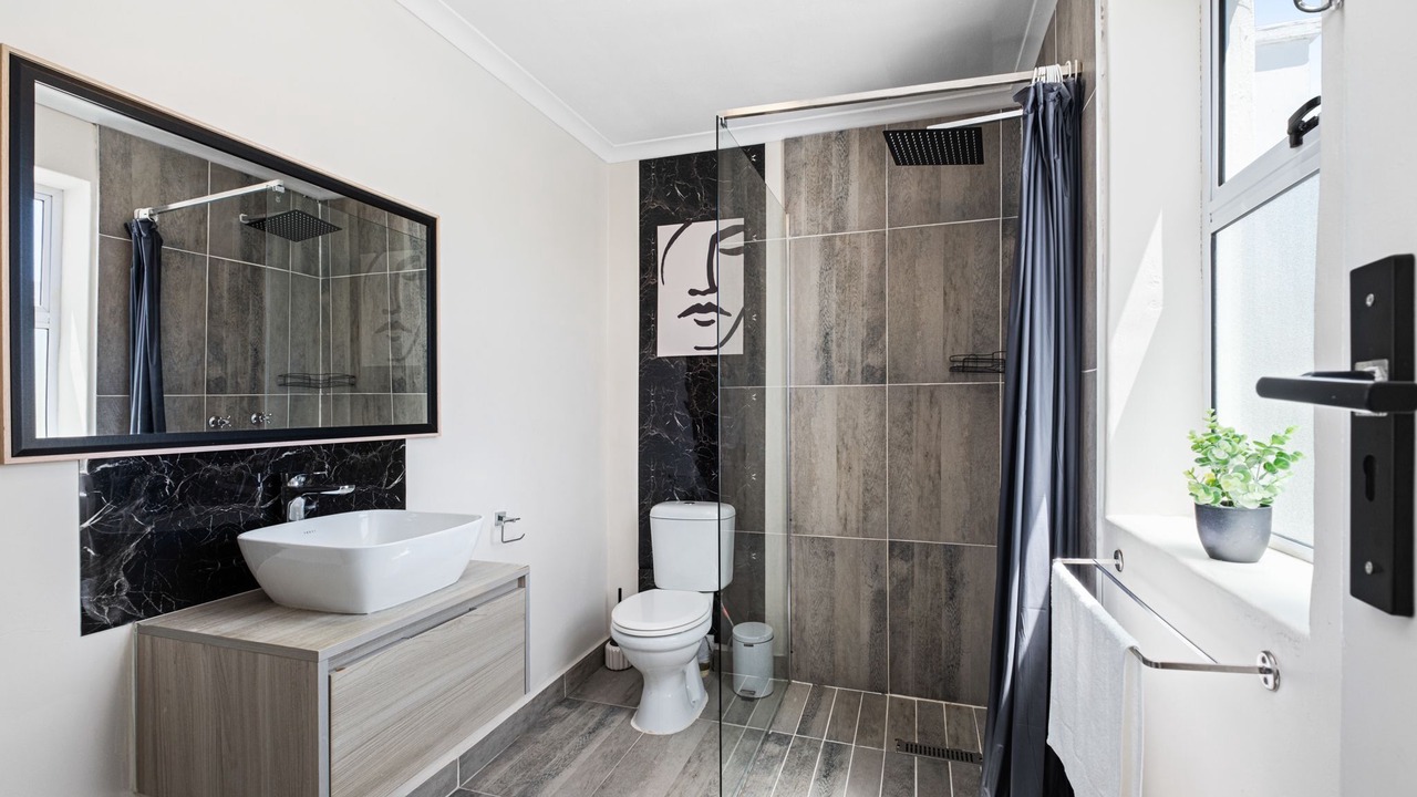 Photo of Bathroom in Marina da Gama