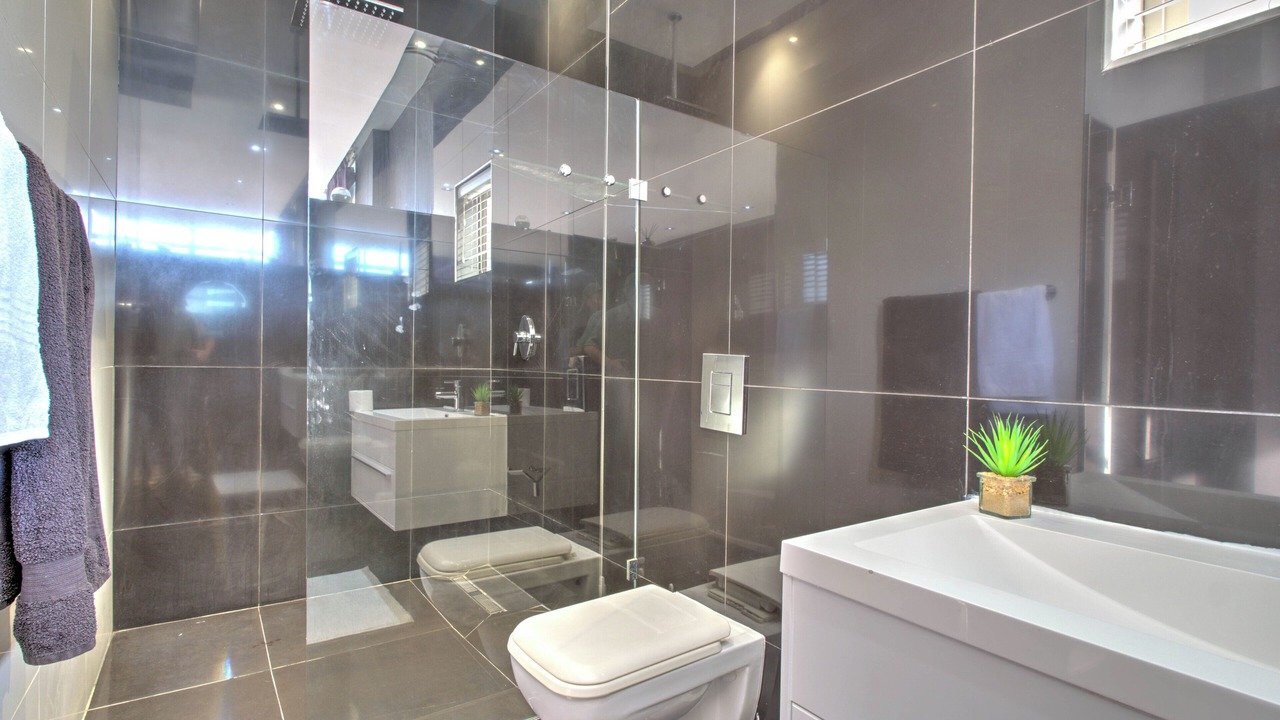 Photo of Bathroom in Salt River