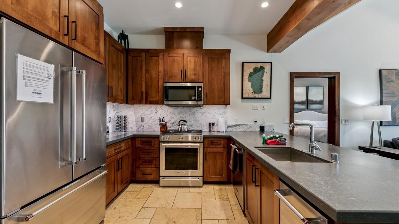 Photo of Kitchen in Lakeside Park