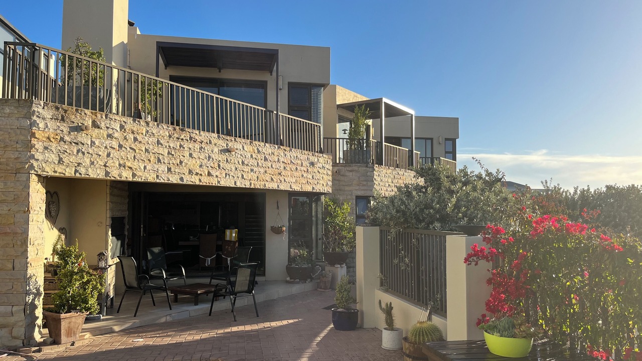Photo of Outdoor in Calypso Beach