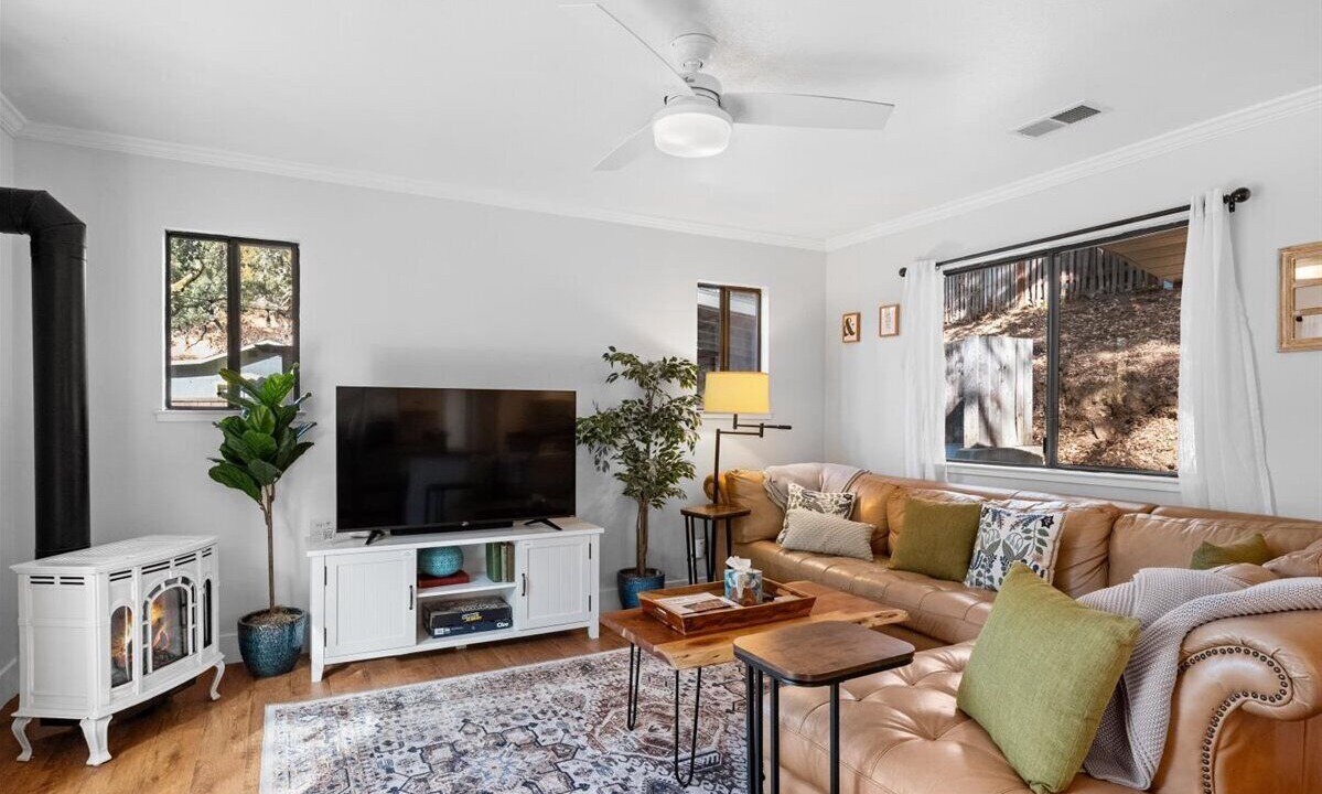 Photo of Livingroom in Glen Ellen