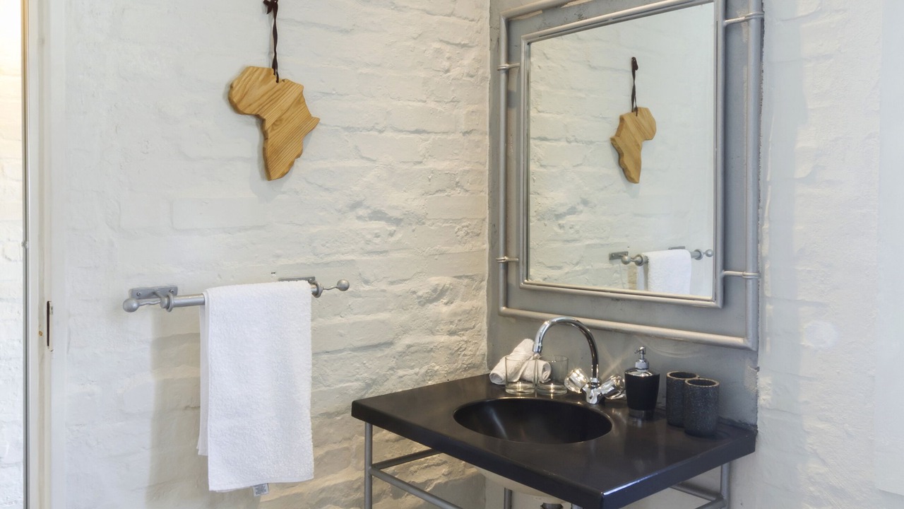 Photo of Bathroom in Victoria and Alfred Waterfront