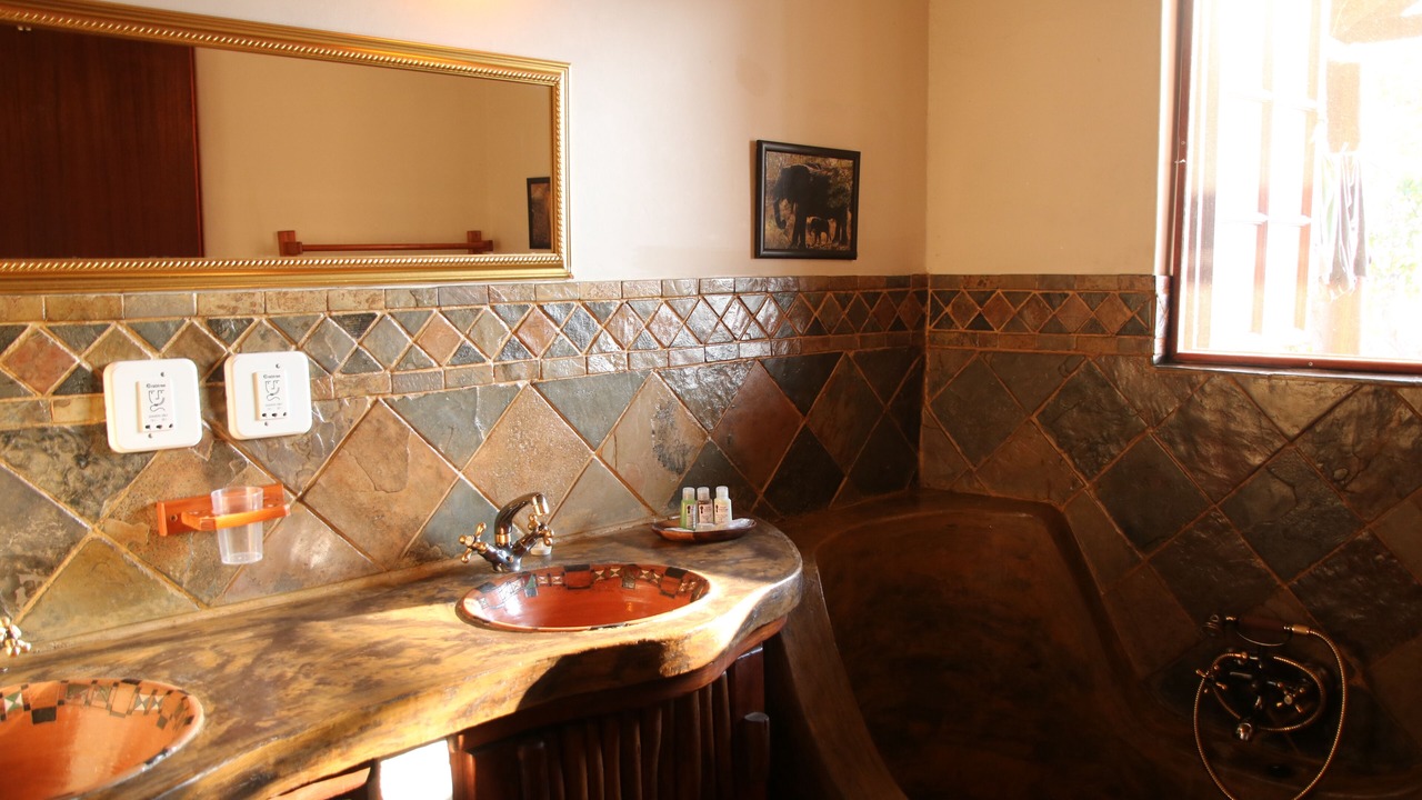 Photo of Bathroom in Phalaborwa
