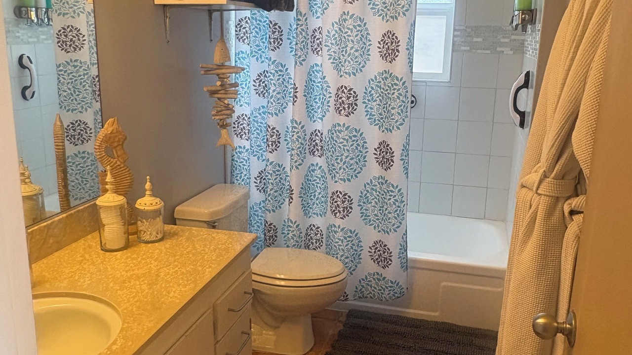 Photo of Bathroom in Montara