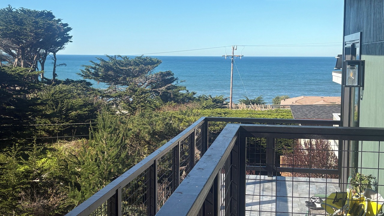 Photo of Outdoor in Montara