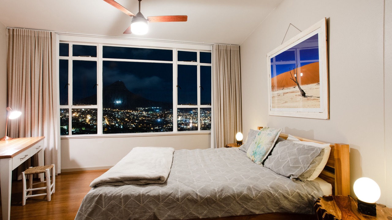 Photo of Bedroom in Cape Town City Centre