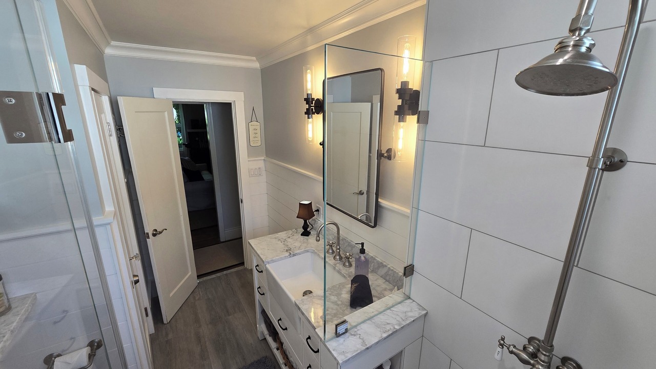 Photo of Bathroom in El Verano