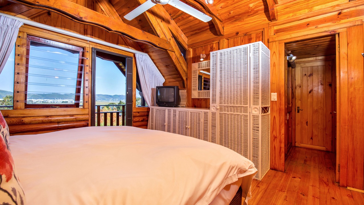 Photo of Bedroom in Old Place