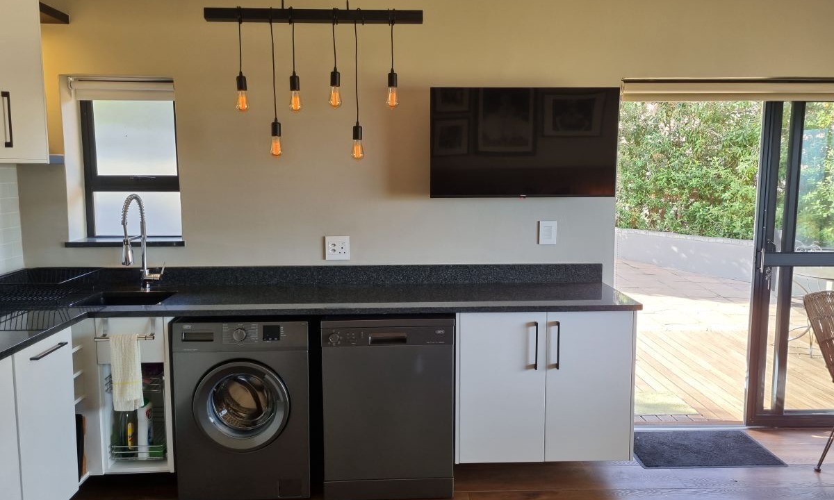 Photo of Kitchen in Somerset West