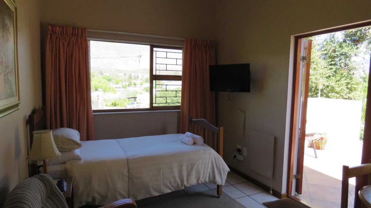 Photo of Bedroom in Barrydale