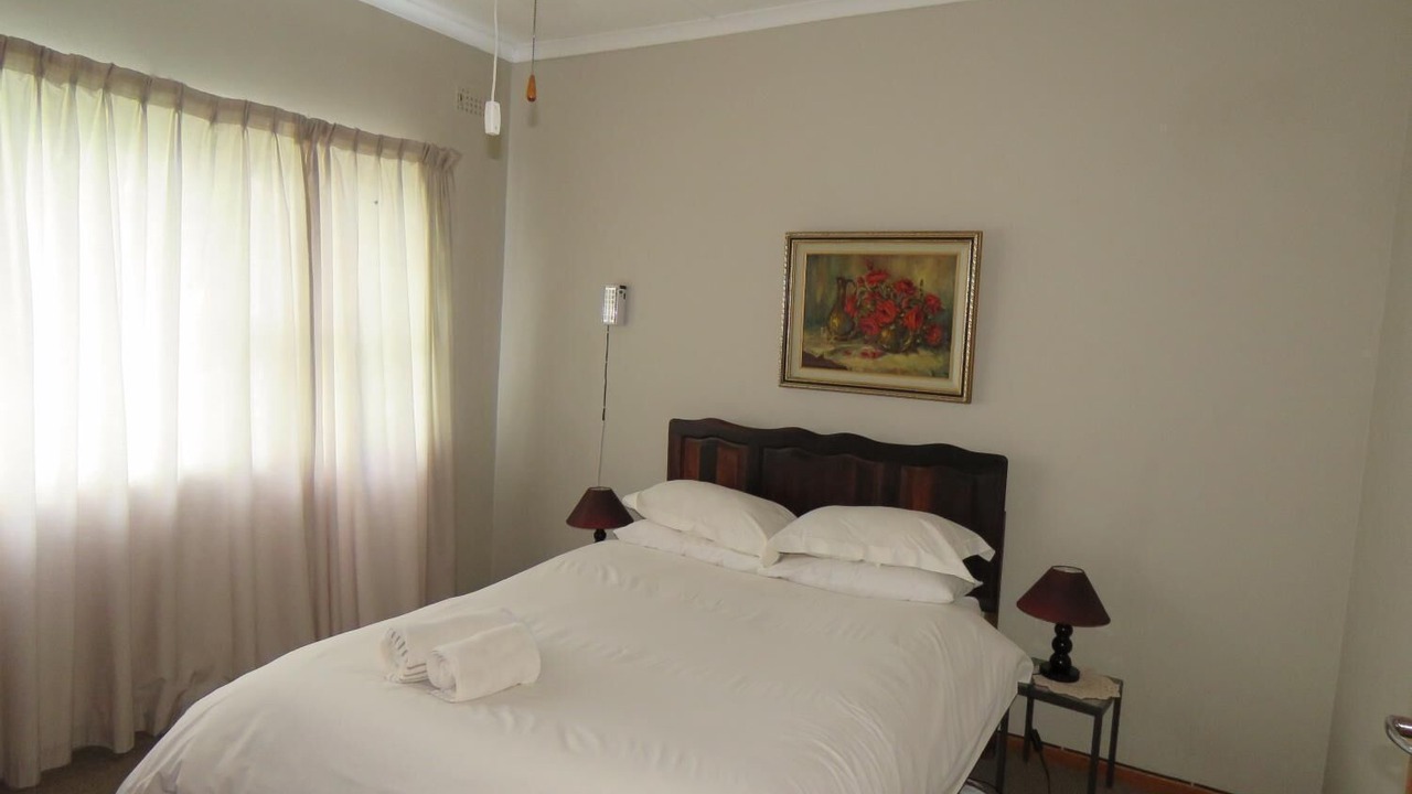 Photo of Bedroom in Barrydale