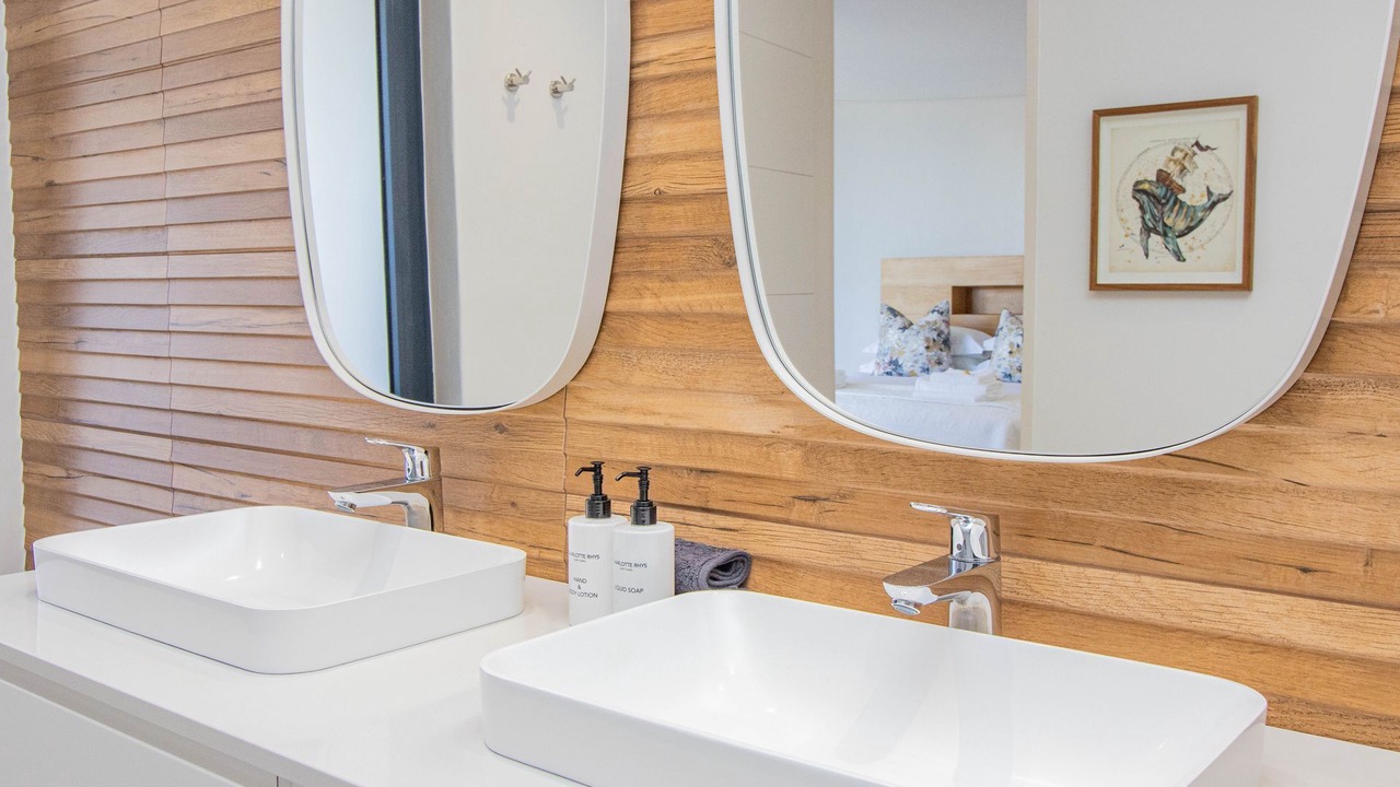 Photo of Bathroom in Hermanus City-Centre