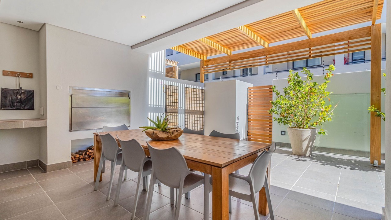 Photo of Patio Balcony in Hermanus City-Centre