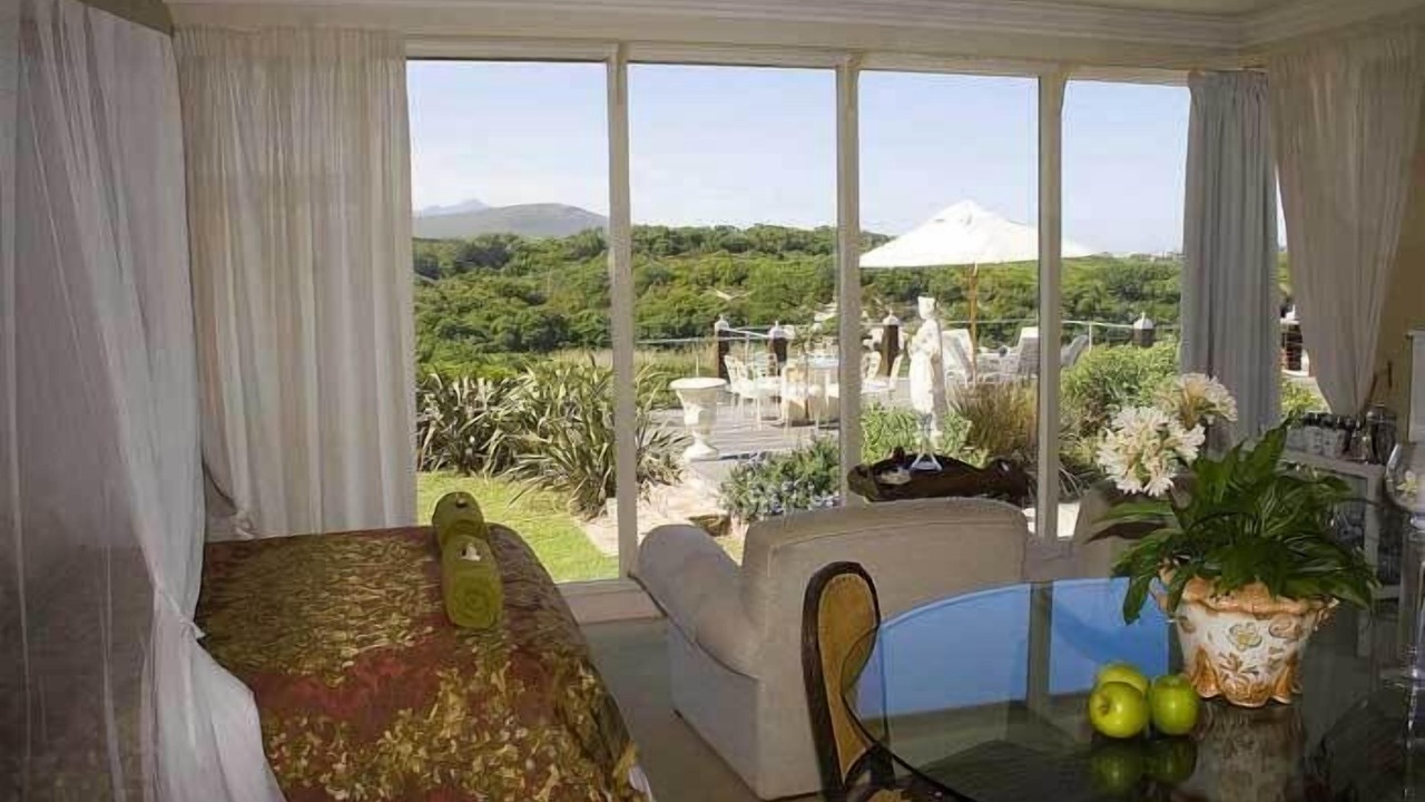 Photo of Livingroom in Onrus