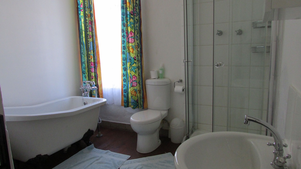 Photo of Bathroom in eNtokozweni