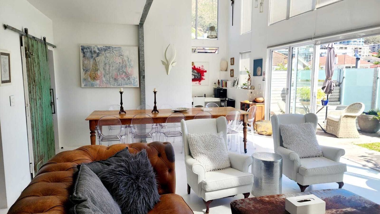 Photo of Livingroom in Sea Point