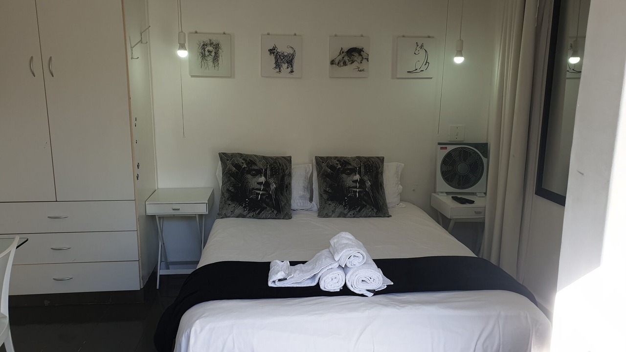 Photo of Bedroom in Sea Point