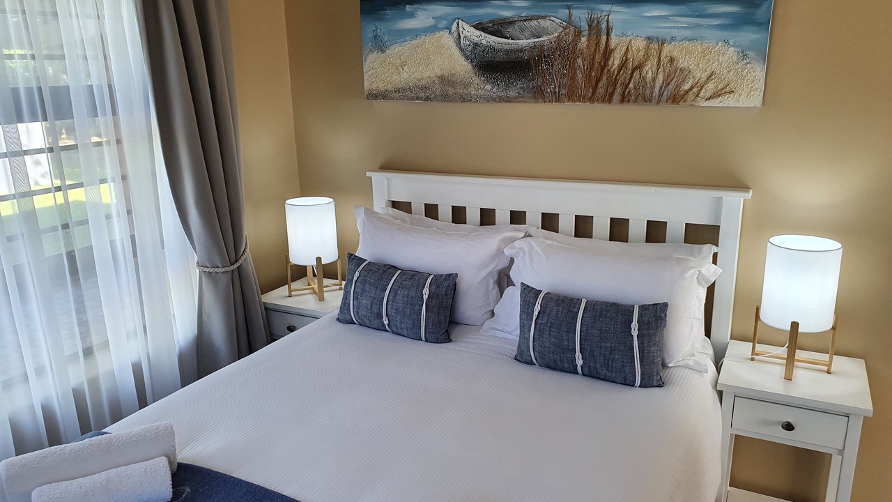 Photo of Bedroom in Myoli Beach