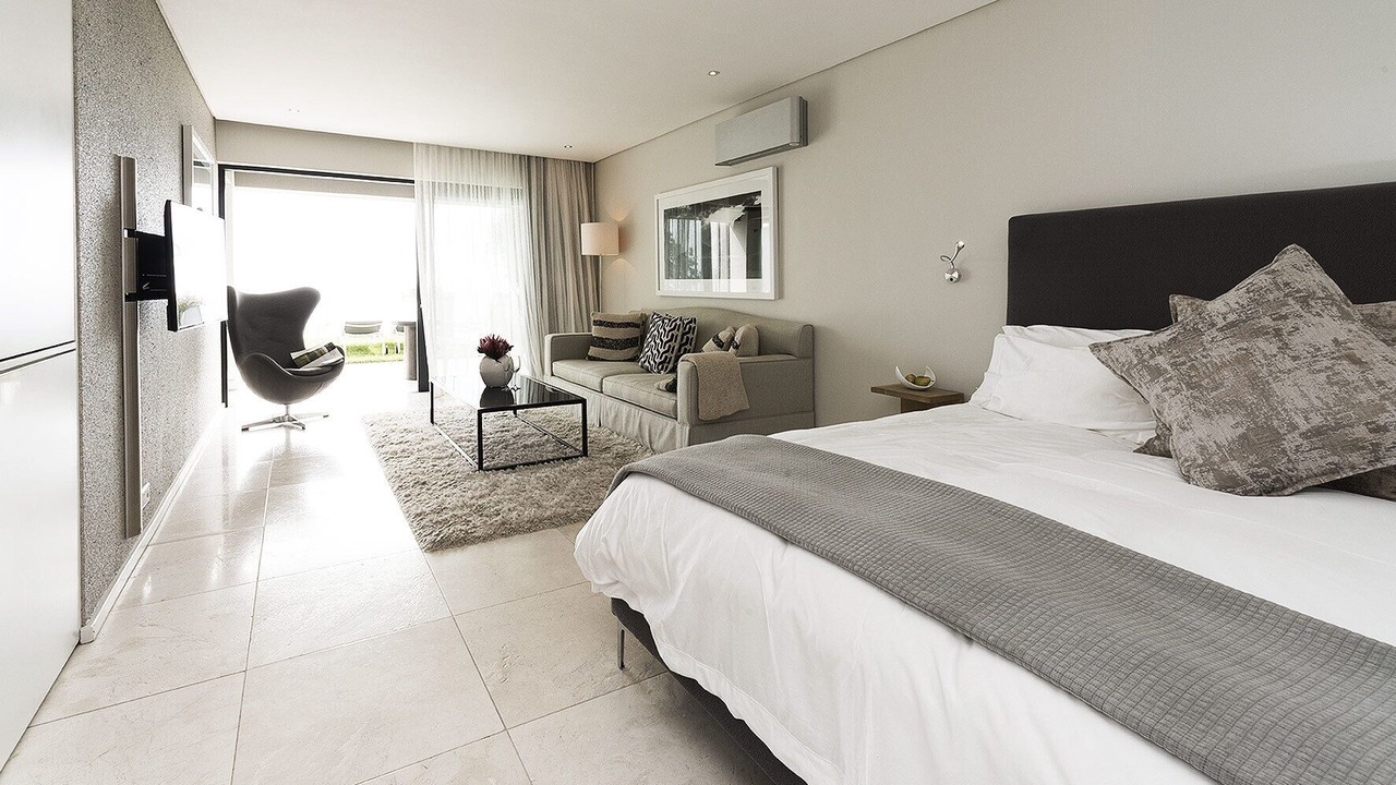 Photo of Bedroom in Camps Bay
