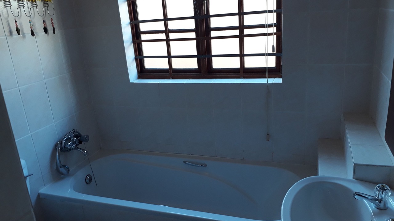 Photo of Bathroom in Gansbaai