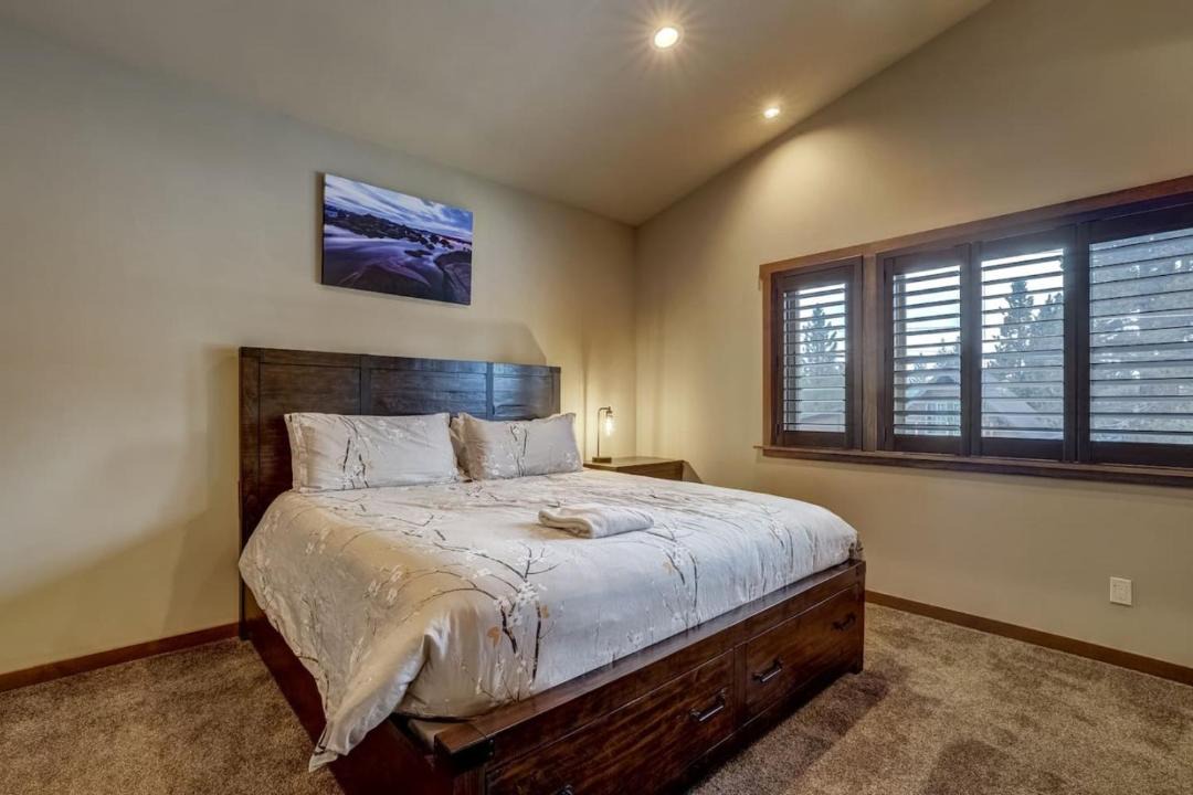 Photo of Others in Tahoe Paradise
