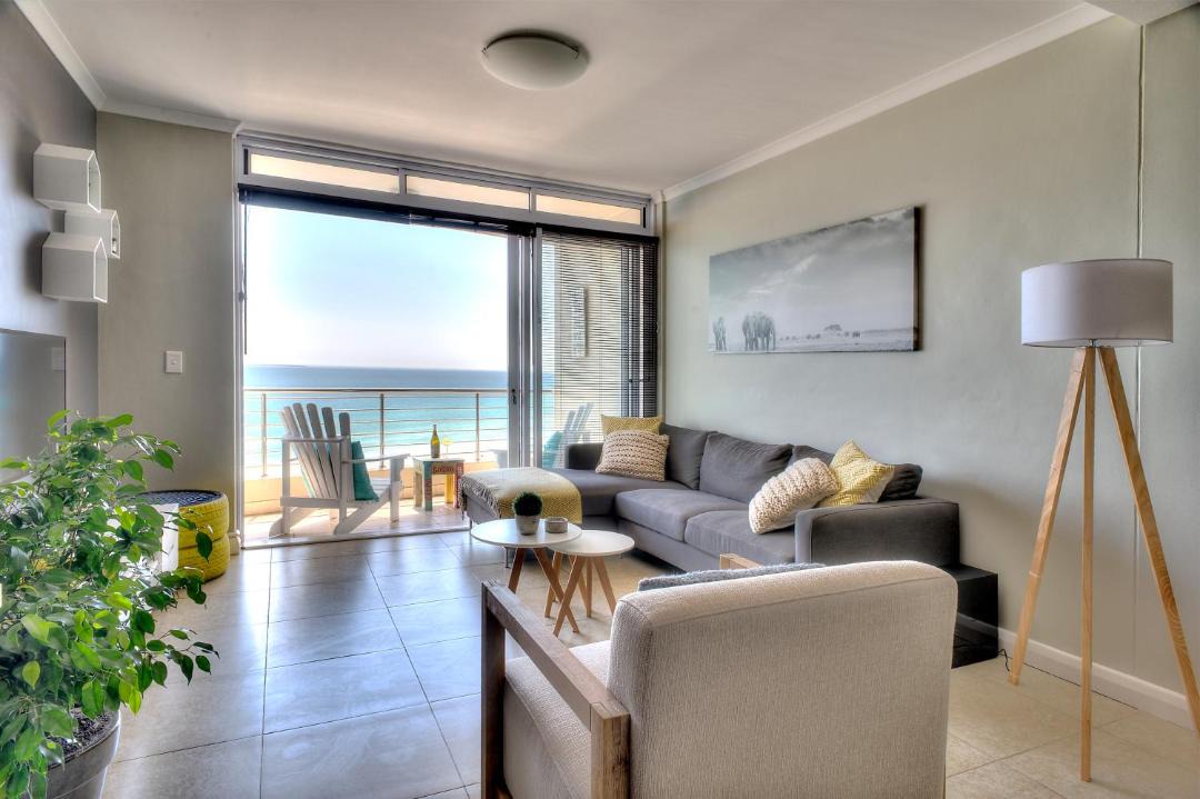 Photo of Others in Bloubergstrand