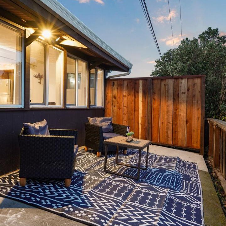 Photo of Patio Balcony in East San Mateo