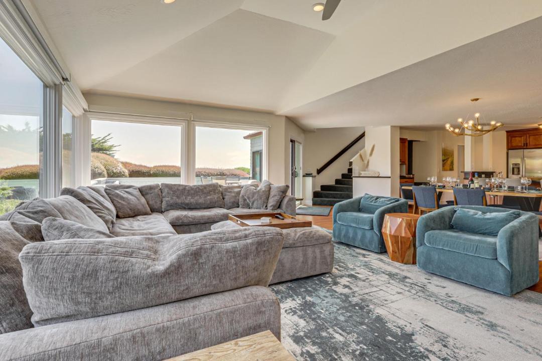 Photo of Livingroom in Bodega Bay