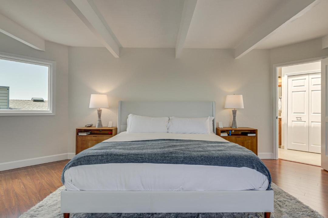 Photo of Bedroom in Bodega Bay