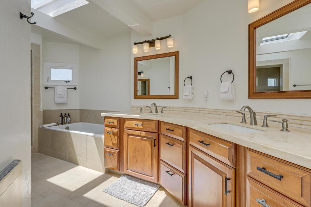 Photo of Bathroom in Bodega Bay