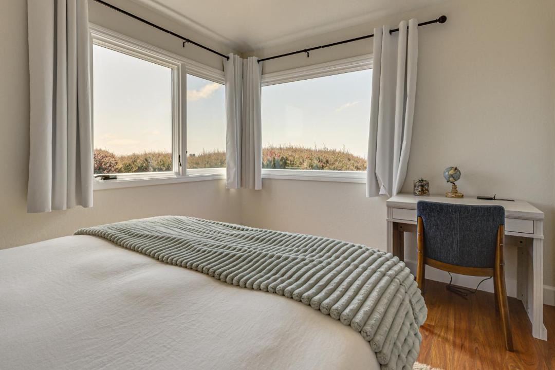 Photo of Bedroom in Bodega Bay