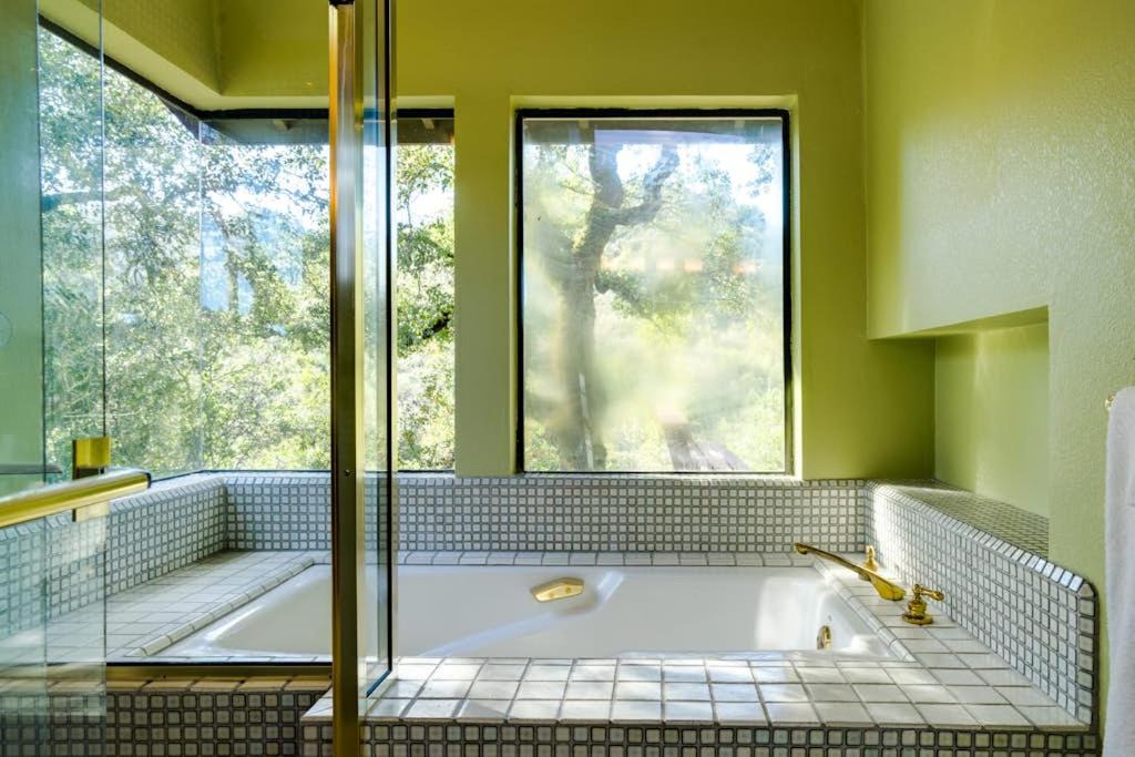 Photo of Bathroom in Santa Rosa