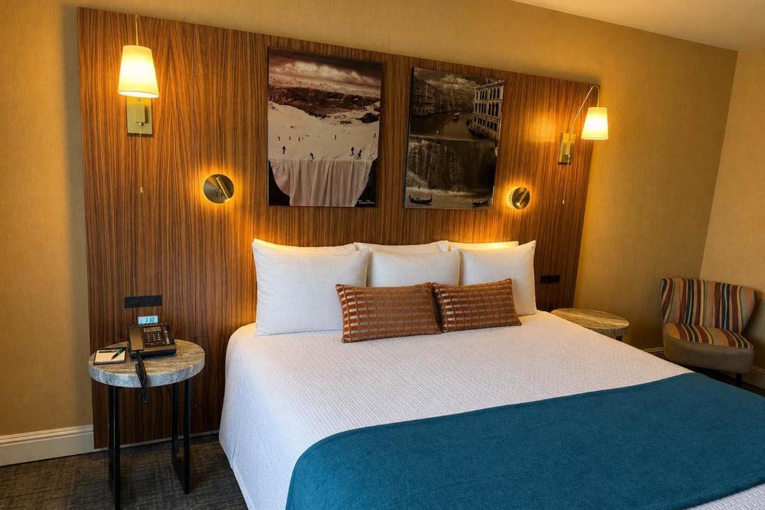 Photo of Bedroom in Millbrae