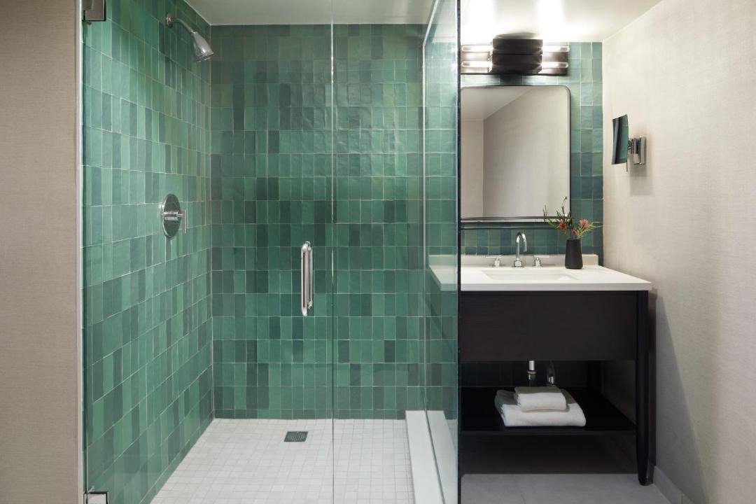 Photo of Bathroom in Lower Pacific Heights