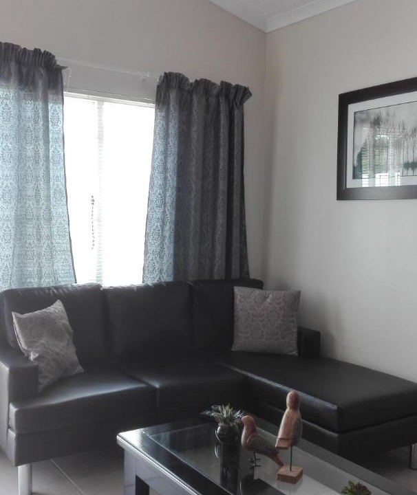 Photo of Livingroom in Durbanville