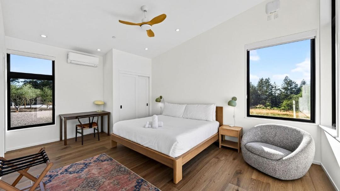 Photo of Bedroom in Glen Ellen