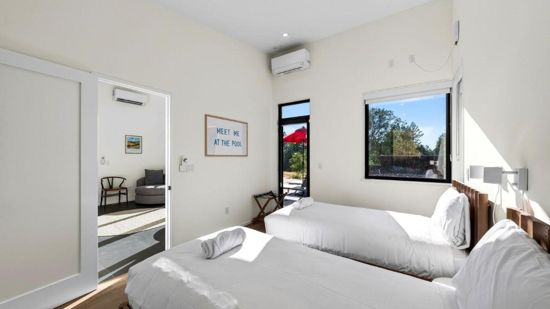 Photo of Bedroom in Glen Ellen