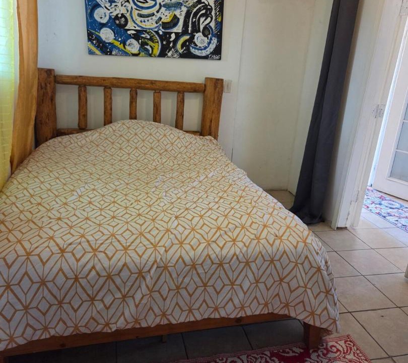 Photo of Bedroom in Oakland