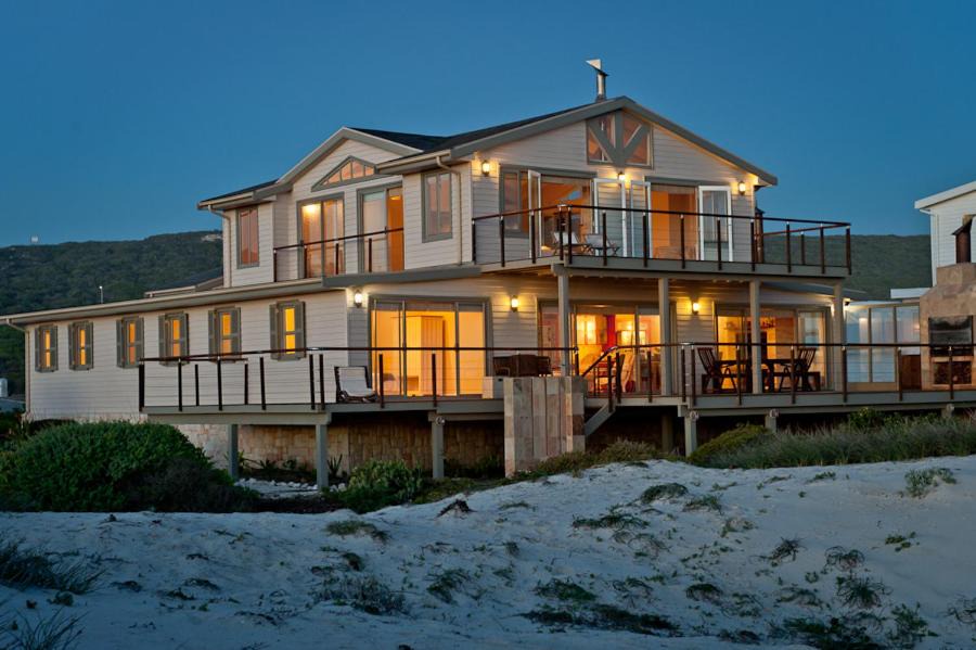 Photo of Others in Yzerfontein