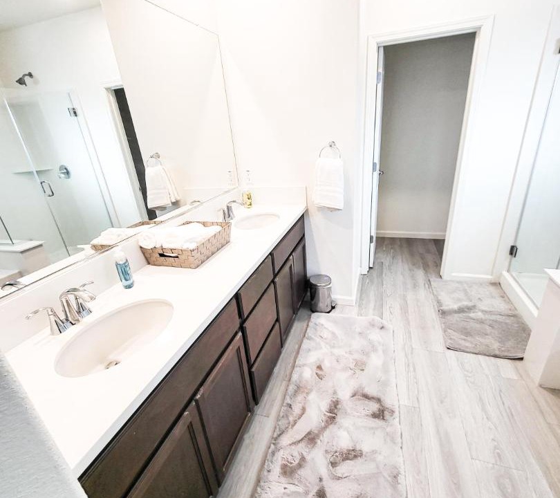 Photo of Bathroom in Lodi